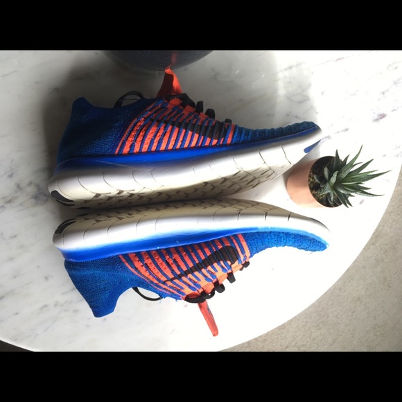 Nike Free RN Flyknit 2017 Men's Running Shoe - Picture 2 of 7